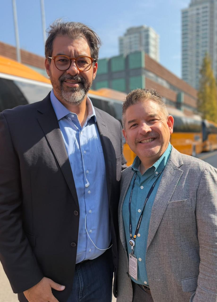 Luiz Gonzaga Crosara Júnior com o Dr. Soleiman Dias na Chadwick International