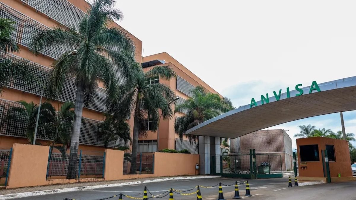 Fachada do prédio da sede da Anvisa, em Brasília